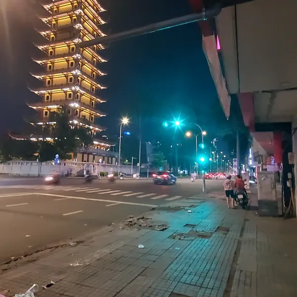 Cho thuê Nhà mặt tiền 275 đường 3/2, P.10, Quận 10