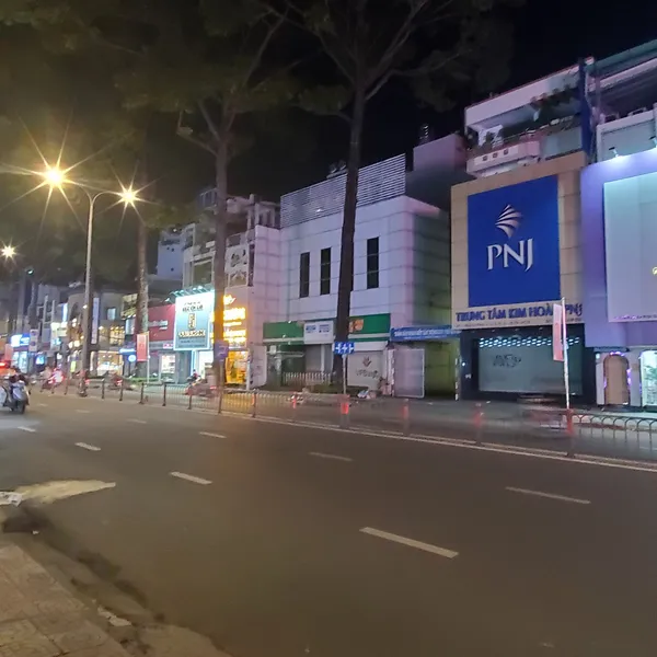 Cho thuê Nhà mặt tiền 296 đường 3/2, Quận 10