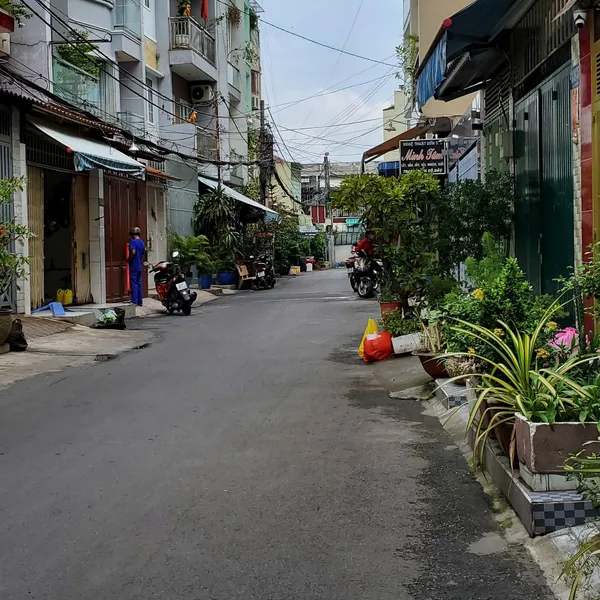 Cho thuê Nhà hẻm 8m 100/ Nguyễn Ngọc Lộc, P.14, Quận 10