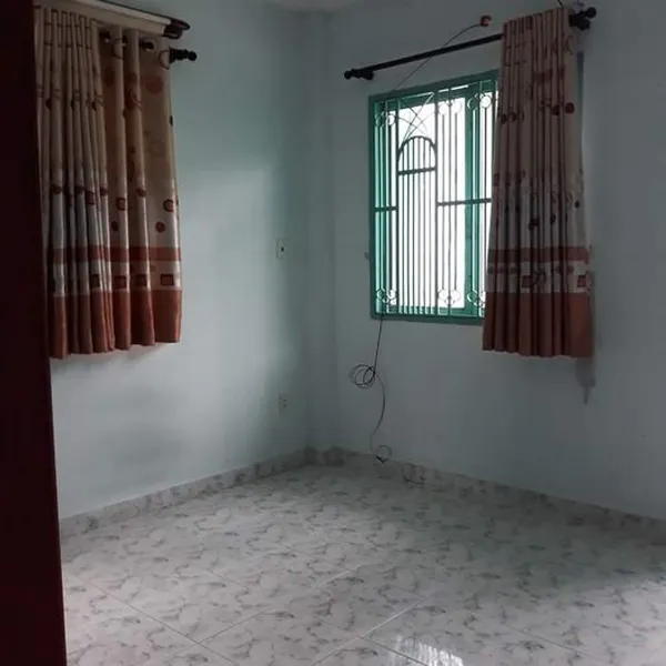 Cho thuê nhà  hẻm xe hơi 242/ Nguyễn Thiện Thuật, P1, Quận 3