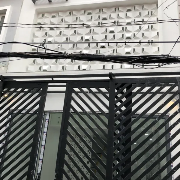 Cho thuê nhà hẻm 275/ Nguyễn Đình Chiểu, Quận 3