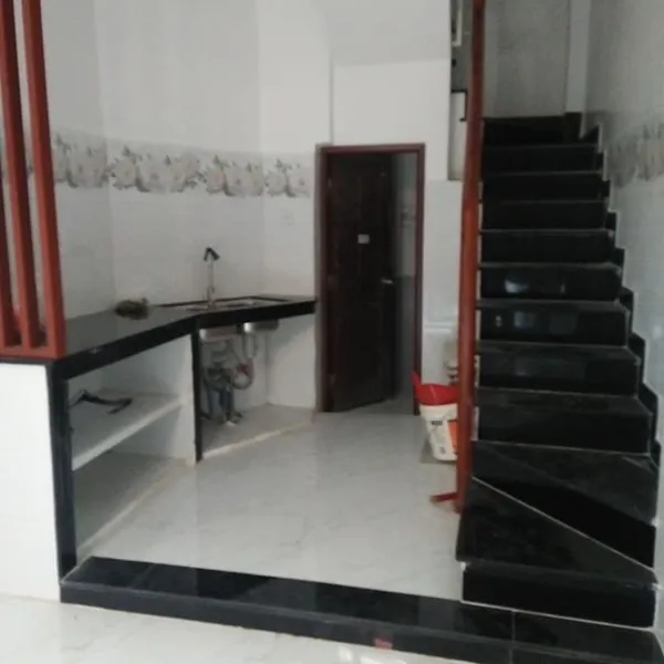 Cho thuê nhà hẻm 384/13 Lý Thái Tổ, P10, Quận 10