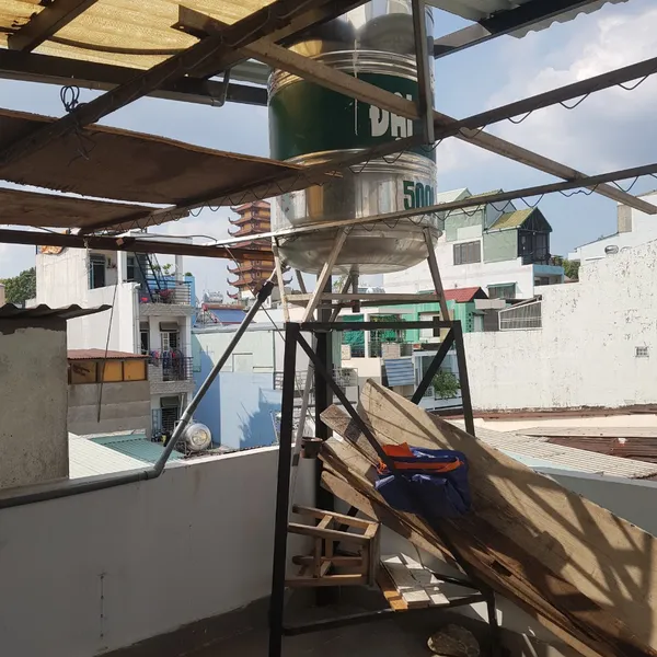 Cho thuê nhà hẻm xe hơi 384 Lý Thái Tổ, P10, Quận 10