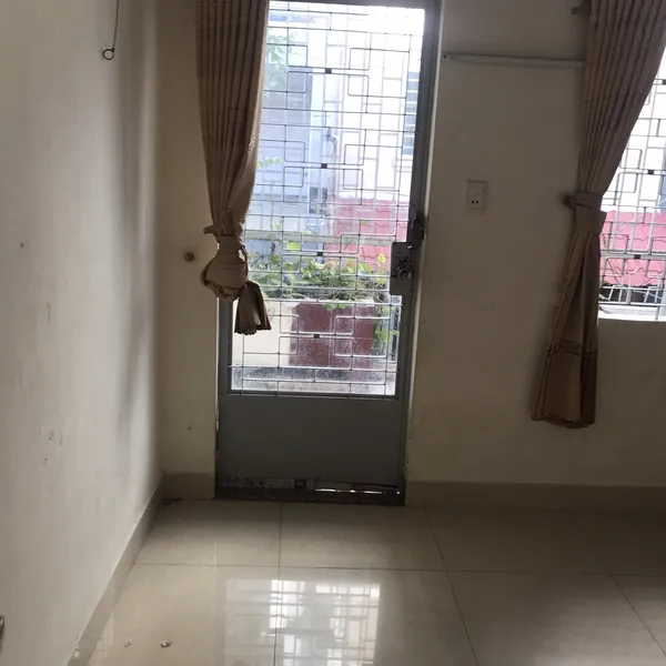 Cho thuê nhà nguyên căn hẻm thoáng 453/ Nguyễn Đình Chiểu, Quận 3