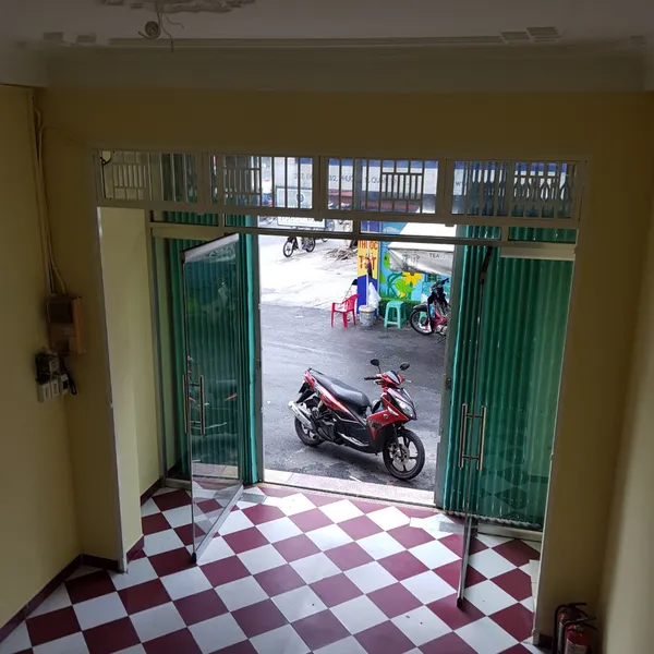 Cho thuê nhà như mặt tiền 207 đường 3-2, P11, Quận 10