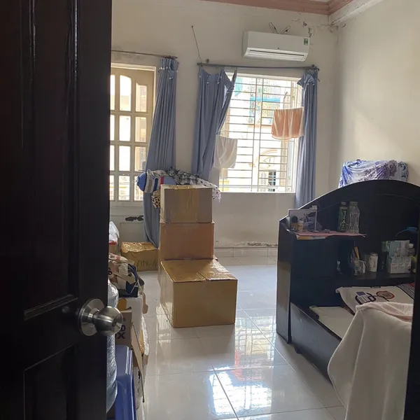 Cho thuê nhà hẻm xe hơi 207 đường 3-2, P11, Quận 10