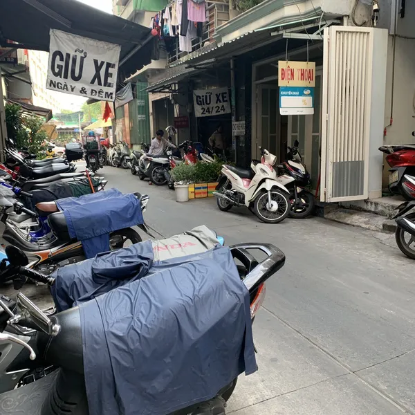 Cho thuê nhà hẻm khu ẩm thực 438 Lê Hồng Phong, Quận 10
