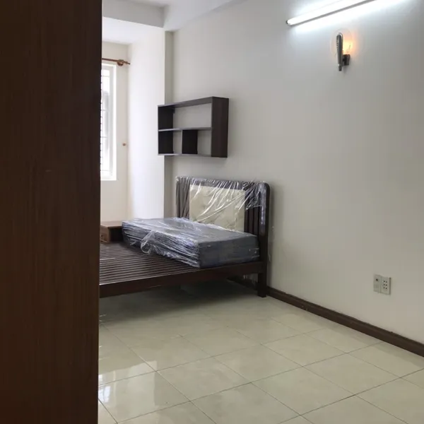 Cho thuê nhà hẻm xe hơi 491 Nguyễn Đình Chiễu, Quận 3