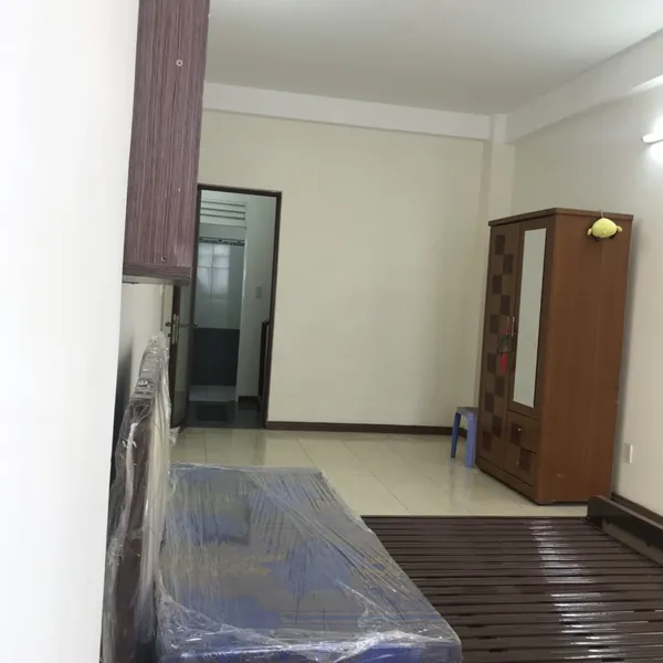 Cho thuê nhà hẻm xe hơi 491 Nguyễn Đình Chiễu, Quận 3