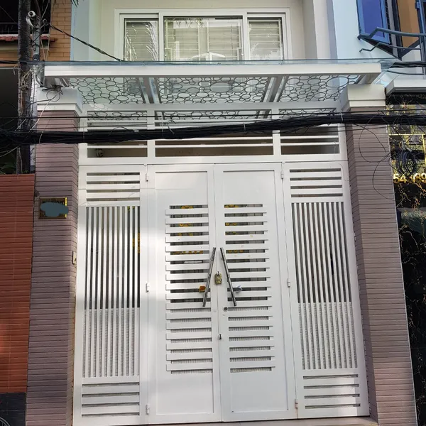 Cho thuê nhà hẻm xe hơi 543 Nguyễn Đình Chiễu, Quận 3