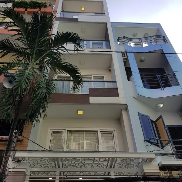 Cho thuê nhà hẻm xe hơi 543 Nguyễn Đình Chiễu, Quận 3