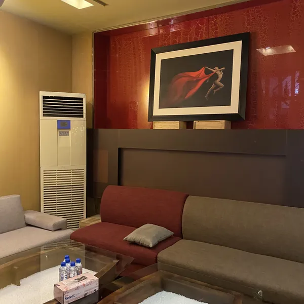 Cho thuê nhà đầu HXH 399/ Nguyễn Đình Chiễu, Quận 3