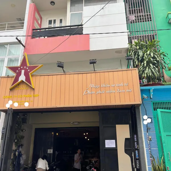 Cho thuê nhà đầu HXH 399/ Nguyễn Đình Chiễu, Quận 3