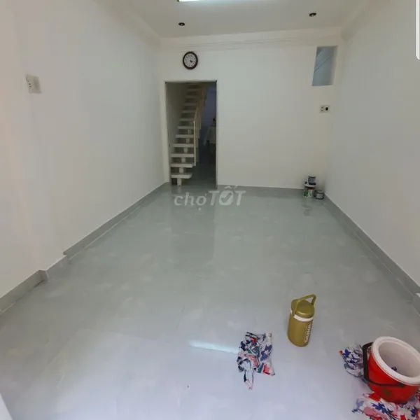 Cho thuê nhà HXH 490 Lý Thái Tổ, P10, Quận 10