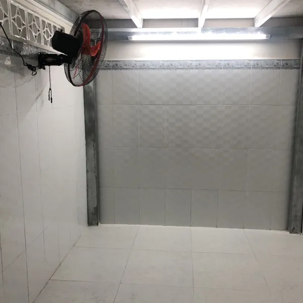 Cho thuê nhà nguyên căn tầng trệt Chung cư Lô E Nguyễn Thiện Thuật, P1, Quận 3