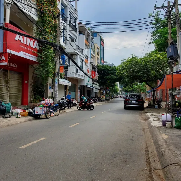 Cho thuê Nhà mặt tiền Nguyễn Ngọc Lộc, P.14, Quận 10