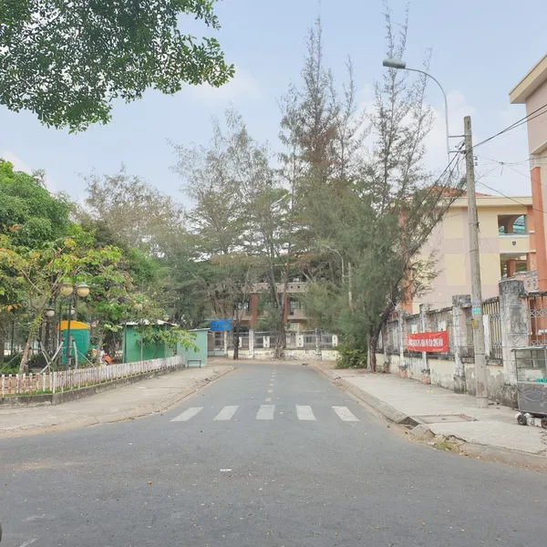 Cho thuê Nhà mặt tiền đường Phạm Thế Hiển, P.7, Quận 8