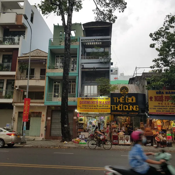 Cho thuê nhà mặt tiền Nguyễn Chí Thanh, P12, Quận 5, TPHCM
