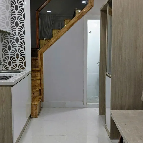 Cho thuê nhà  HXH16/  Nguyễn Thiện Thuật  P1 Quận 3 HCM