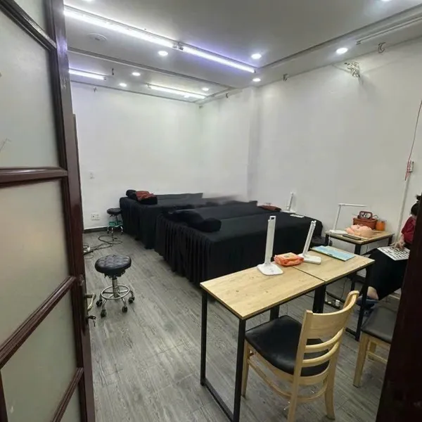 Cho thuê Nhà mặt tiền đường 471 Nguyễn Chí Thanh, P12, Quận 5, HCM