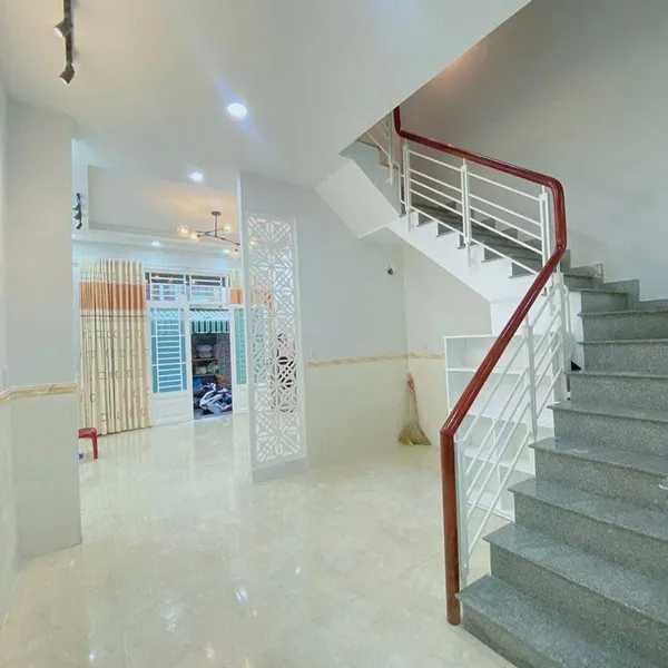 Bán nhà HXH 343/ Tô Hiến Thành P.14 Quận 10