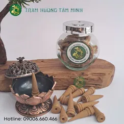 TRẦM NỤ TÂM AN