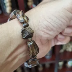 Vòng Tay Trầm Chìm Việt Nam