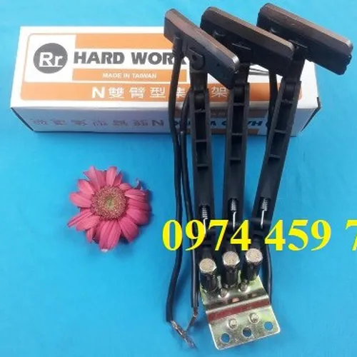 Tay chà lấy điện cầu trục 3P-60A