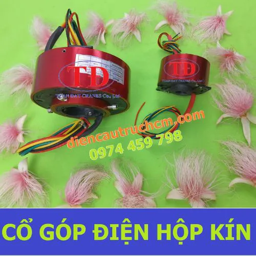 Cổ góp điện 4 pha hộp kín