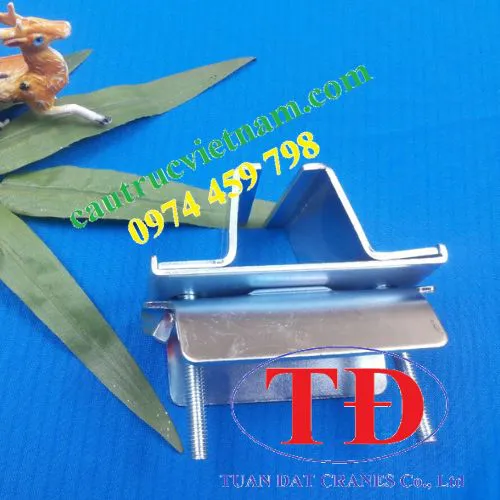 Kẹp cuối ray C cầu trục