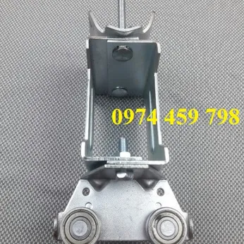 Con dẫn hướng ray C cầu trục