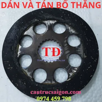 Dán và tán bố thắng cầu trục