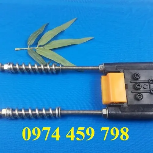 Căng ray điện an toàn cầu trục