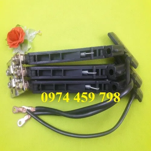 Tay lấy điện cầu trục 3P-60A