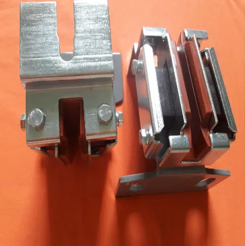 Ray dẫn hướng thang máy