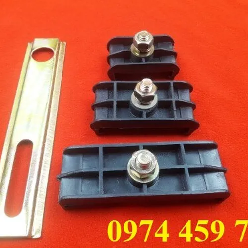 Kẹp ray dẫn điện cầu trục 3P