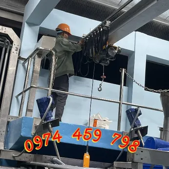 Ray C cầu trục và phụ kiện