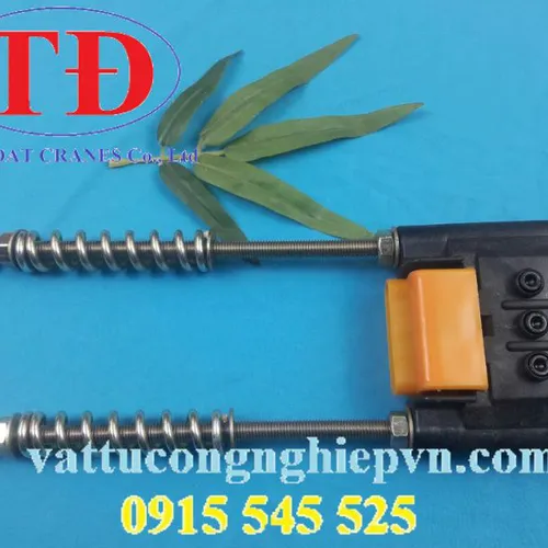 Căng ray điện 3P cho cầu trục