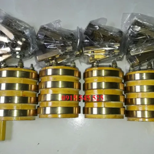 Cổ góp điện 4 pha d25