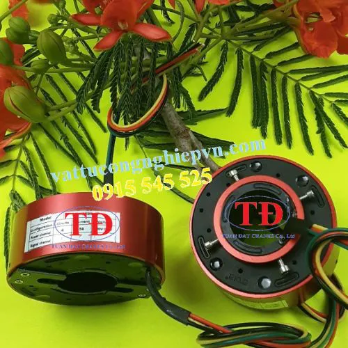 Cổ góp điện 3 pha hộp kín