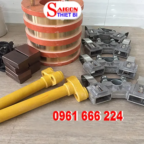 Cổ góp điện 4 pha