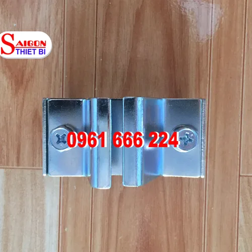 Kẹp ray C cấu trục
