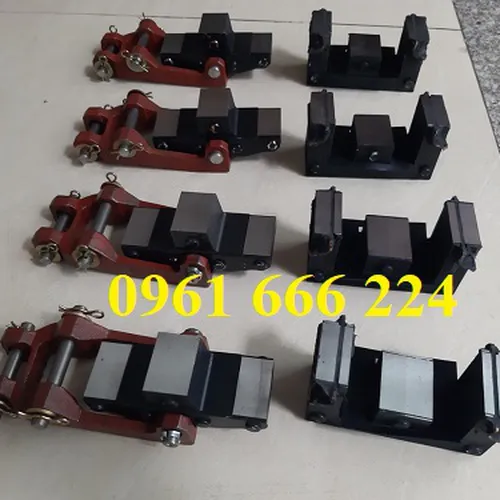 Cụm chữ E cho thắng cầu trục