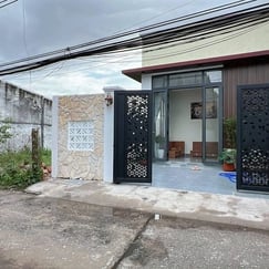 [6-73] TTC 🔥🔥Nhà MỚI HOÀN THIỆN. ĐÃ HOÀN CÔNG Thuộc Phường Phu Tân bến tre.  ➖cách trường Nguyễn Đình Chiểu 200m . Đường ôtô