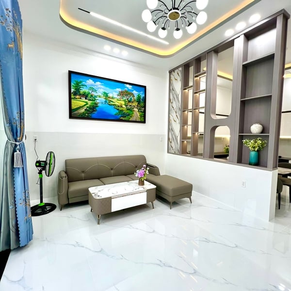 [6-61] TTC🔥🔥NHÀ MỚI HOÀN THIỆN HẺM THẨM MỸ VIỆN DIVA. CÁCH NGÃ 4 PHÚ KHƯƠNG 900M.