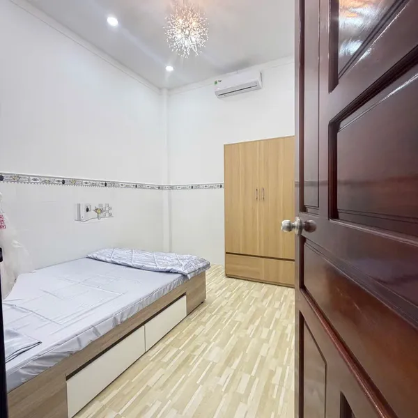 [6-11] TTC🔥🔥Bán nhà gần ủy ban Phường Bến Tre -Diện tích