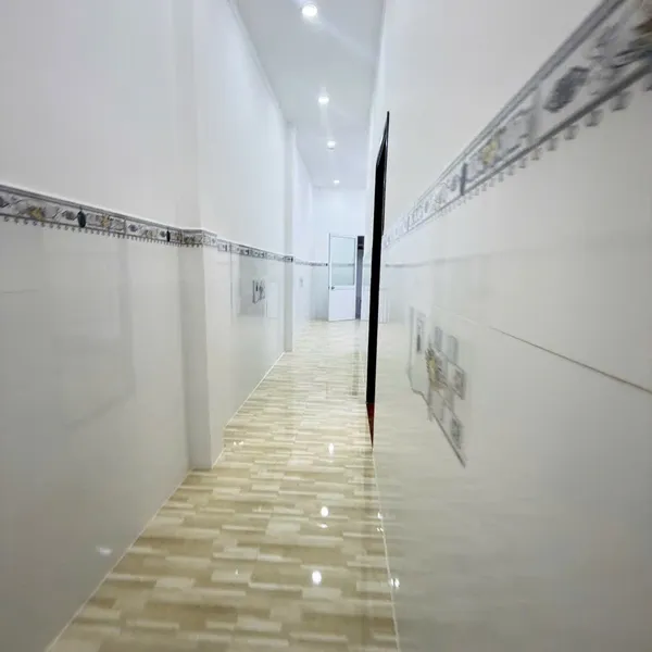 [6-11] TTC🔥🔥Bán nhà gần ủy ban Phường Bến Tre -Diện tích