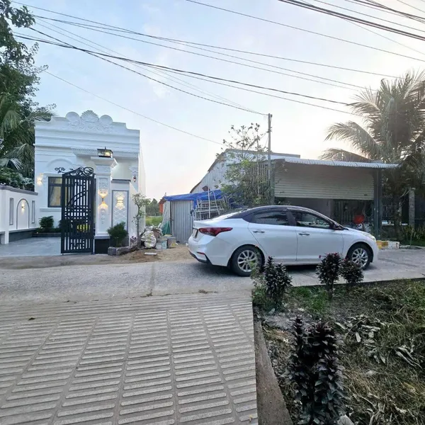 [6-19] TTC🔥🔥Giá Bán : 1 tỷ 700 triệu - NHÀ MỚI TÂN CỔ ĐIỂN TẠI PHÚ TÂN MỚI. ➖Cách chợ Hữu Định Tầm 400m