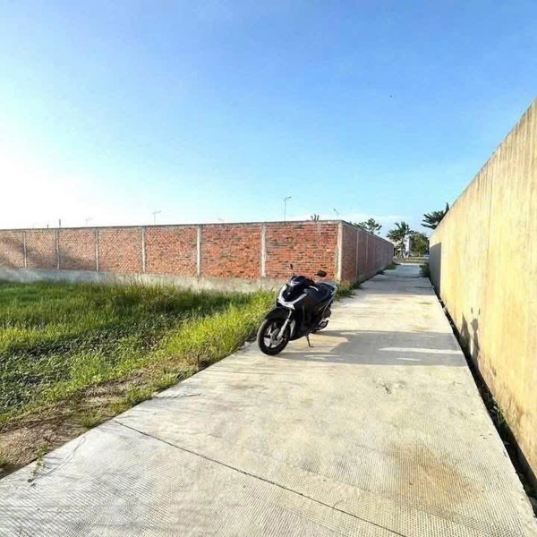 [6-40] TTC🔥🔥CẦN BÁN GẤP NỀN CÁCH ĐẠI LỘ ĐÔNG TÂY 30m