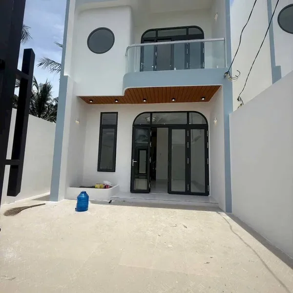 [5-94] TTC 🔥🔥BÁN NHÀ 1TRỆT.1LẦU . KIÊN CỐ & THIẾT KẾ HIỆN ĐẠI . THUỘC PHƯỜNG PHÚ TÂN BẾN TRE